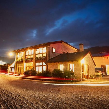 Agriturismo Roccat วัลดอบเบียเดเน ภายนอก รูปภาพ