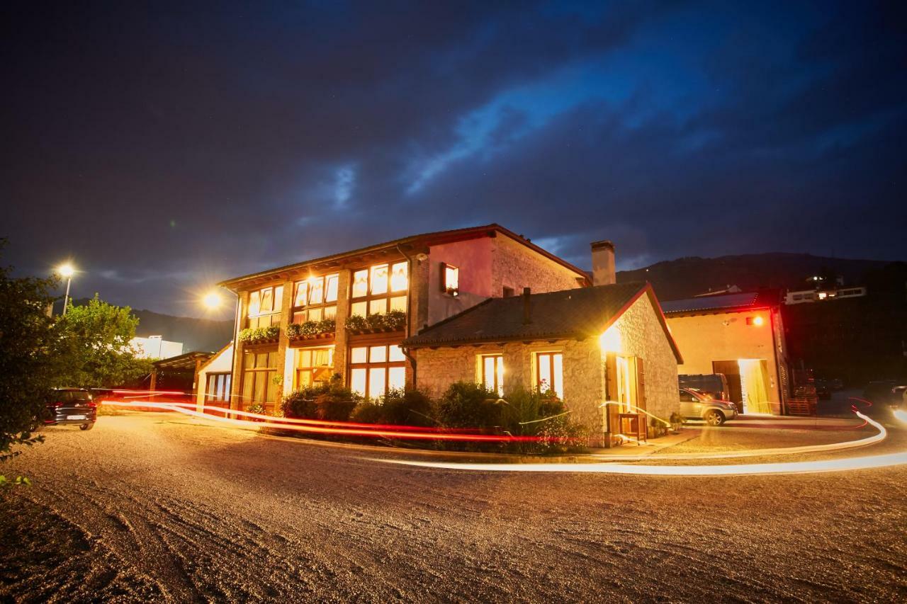 Agriturismo Roccat วัลดอบเบียเดเน ภายนอก รูปภาพ
