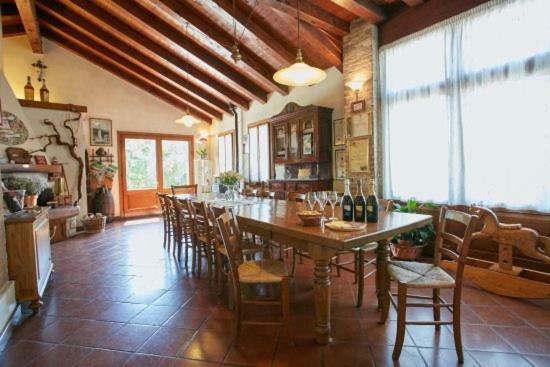 Agriturismo Roccat วัลดอบเบียเดเน ภายนอก รูปภาพ